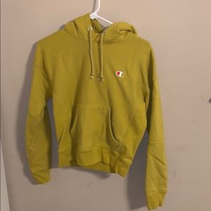 Champion sweatshirt in mustard color